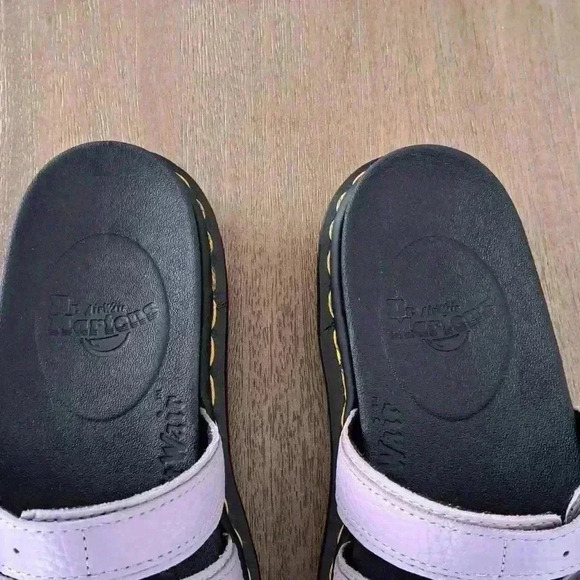 Dr. Martens Blaire Slide Flower Sandals - Color: Lilac - Size: 7 - Picture 5 of 11